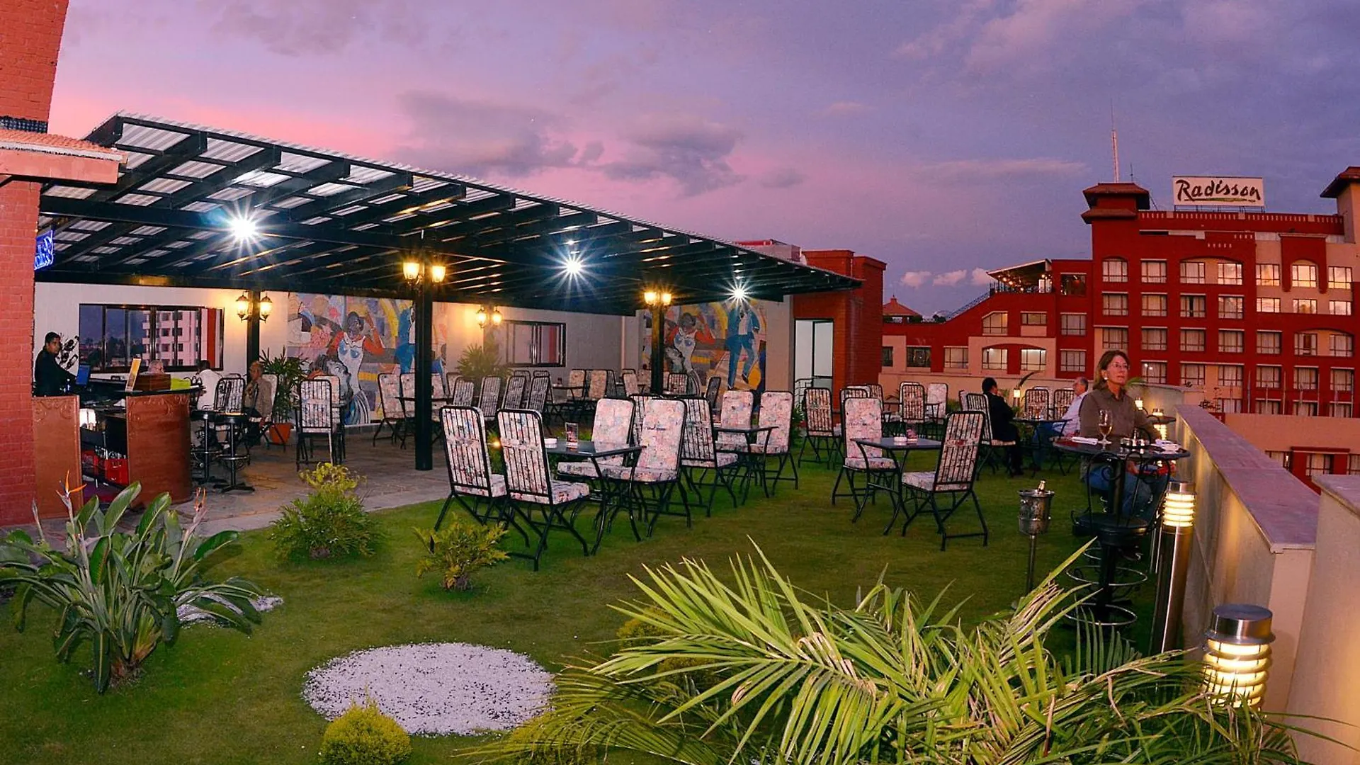 Radisson Hotel Katmandu 5*,
